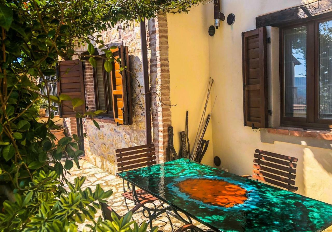 דירות Collazzone Umbria, "Casa Sagrantina" Con Piscina E Pergolato מראה חיצוני תמונה